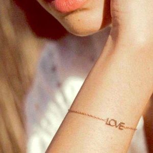 Maya Brenner Design Love bracelet